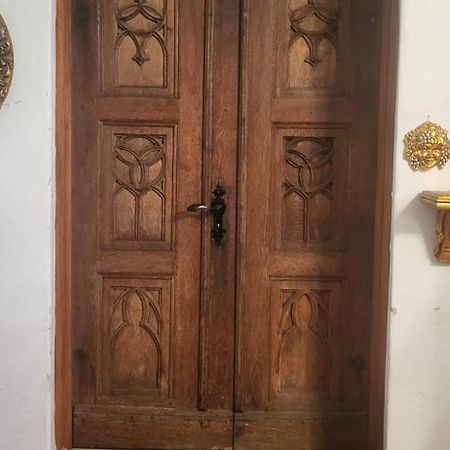 فيتسلار Burg Hermannstein - Kings Room المظهر الخارجي الصورة