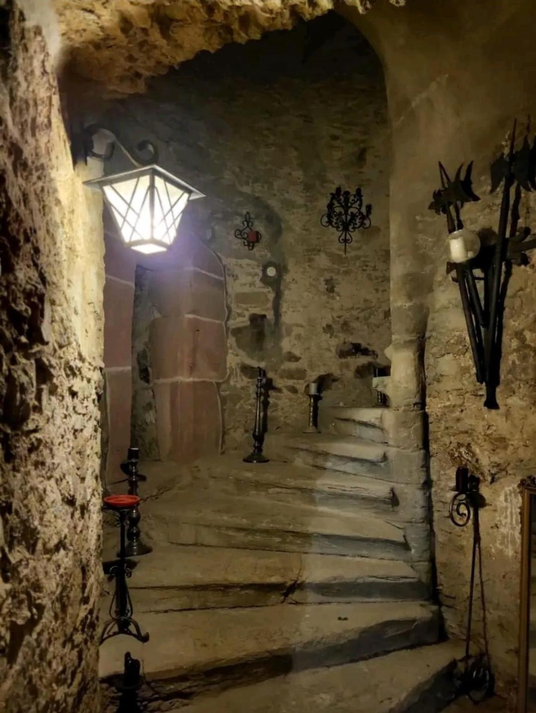 فيتسلار Burg Hermannstein - Kings Room المظهر الخارجي الصورة